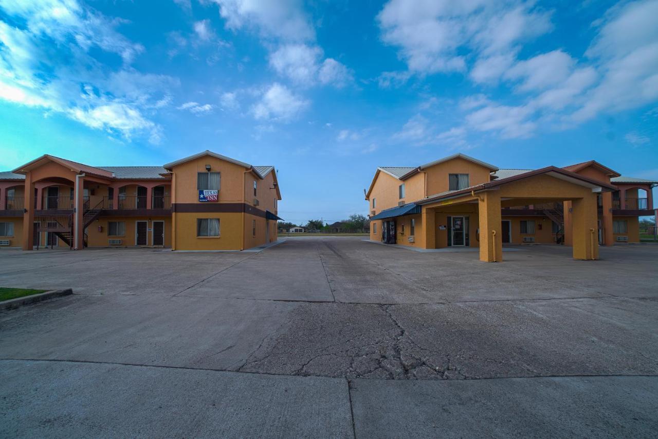 Texas Inn San Benito Near Harlingen ภายนอก รูปภาพ
