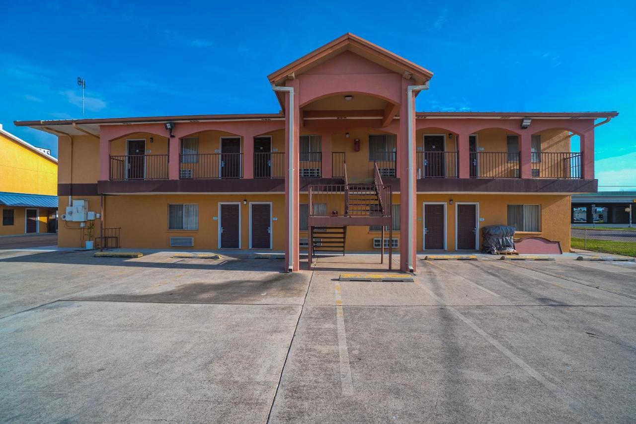 Texas Inn San Benito Near Harlingen ภายนอก รูปภาพ